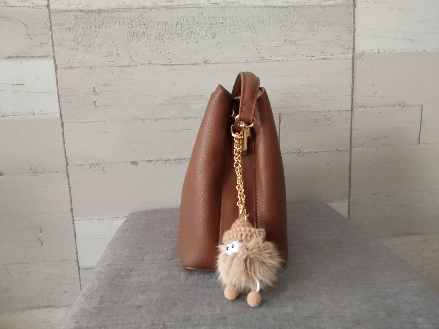 Sac à main camel en simili-cuir