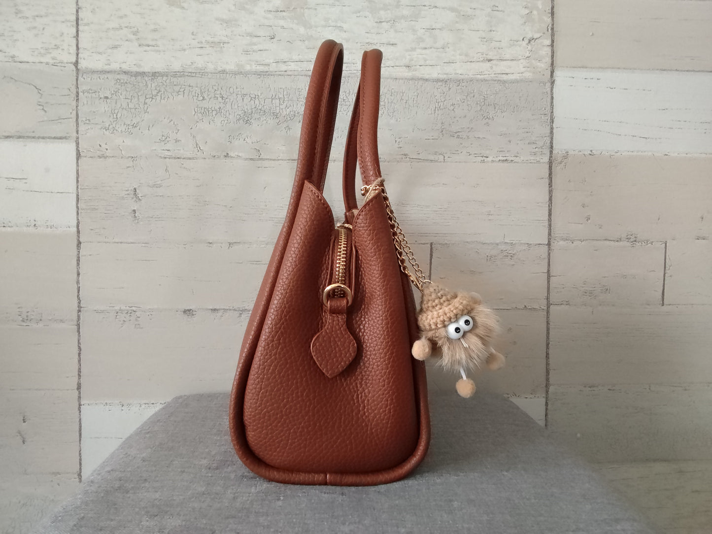 Sac à main camel en simili-cuir